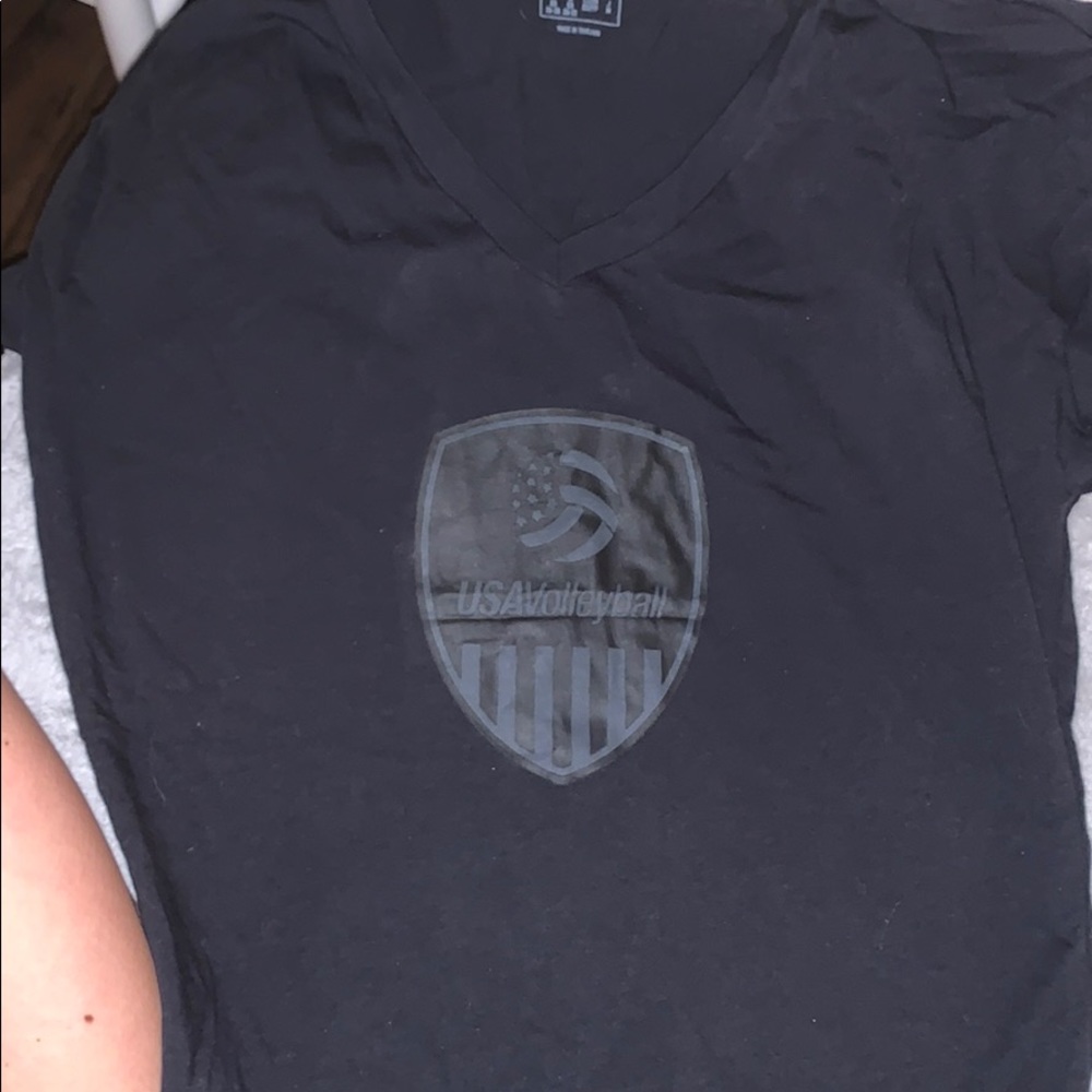 Adidas USA volleyball shirt brand new never worn
